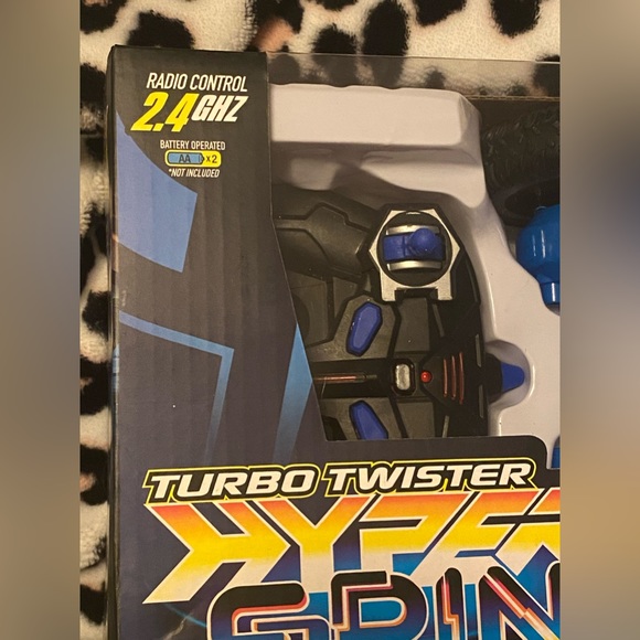 🏁🚘-Turbo Twister Hyper Spin Remote Controlled Car-🚘🏁 - Picture 7 of 12